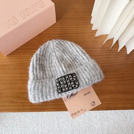 ミュウミュウ 帽子