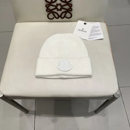 ディオール 帽子