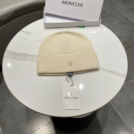 ディオール 帽子