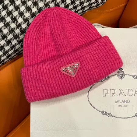 プラダ 帽子