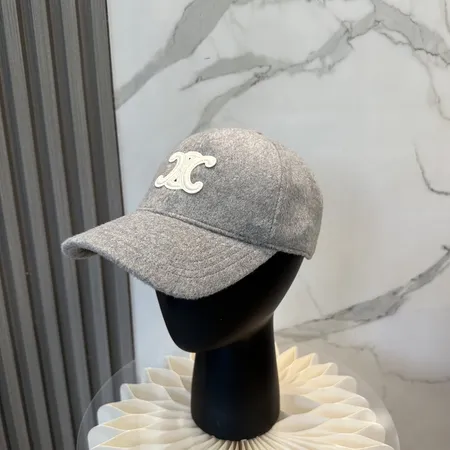 セリーヌ 帽子