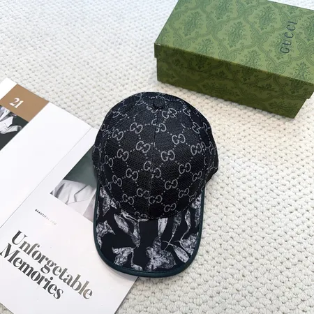 ルイヴィトン 帽子