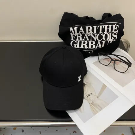 ルイヴィトン 帽子