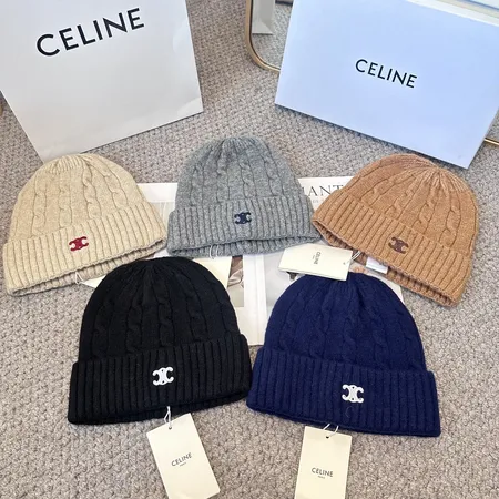 セリーヌ 帽子