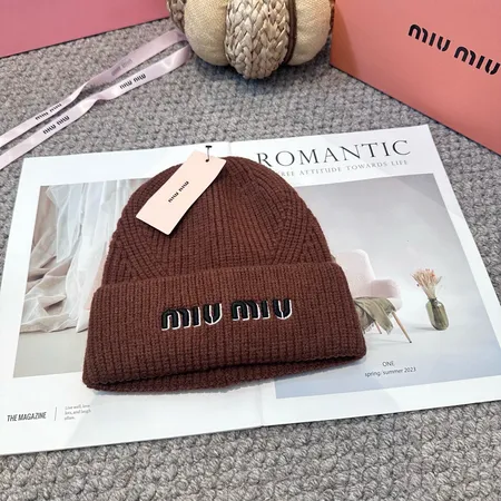 ミュウミュウ 帽子