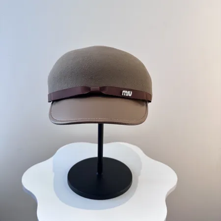 ミュウミュウ 帽子