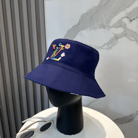 ルイヴィトン 帽子