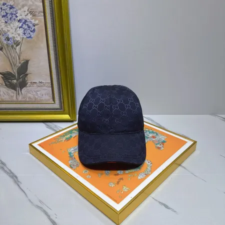 ルイヴィトン 帽子