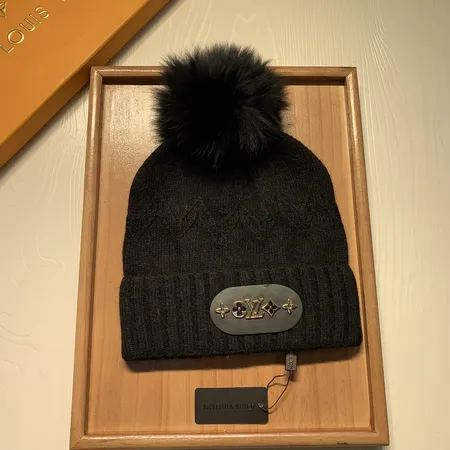 ルイヴィトン 帽子