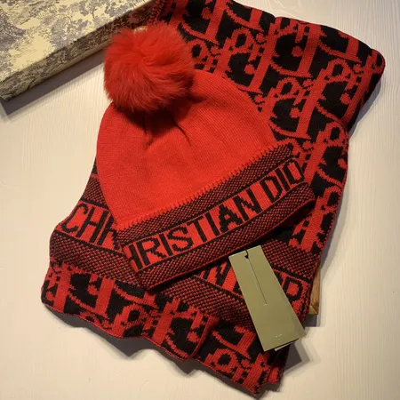 ディオール 帽子