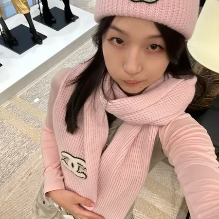 ヴァレンティノ 帽子