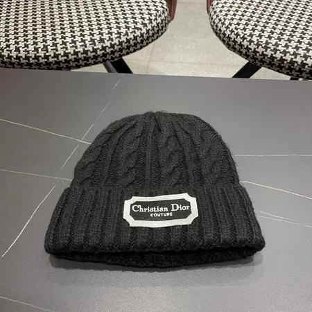 ディオール 帽子