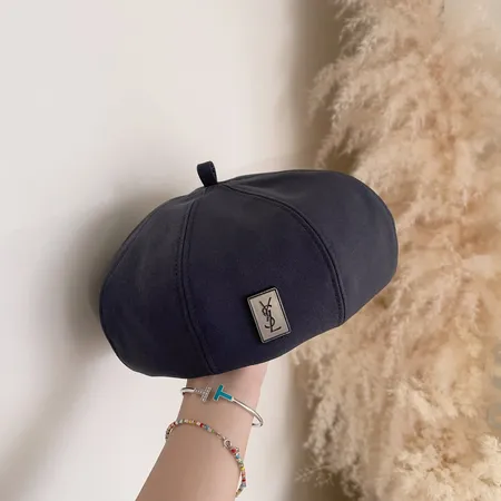 イブサンローラン 帽子