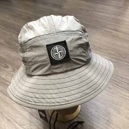 ストーンアイランド 帽子