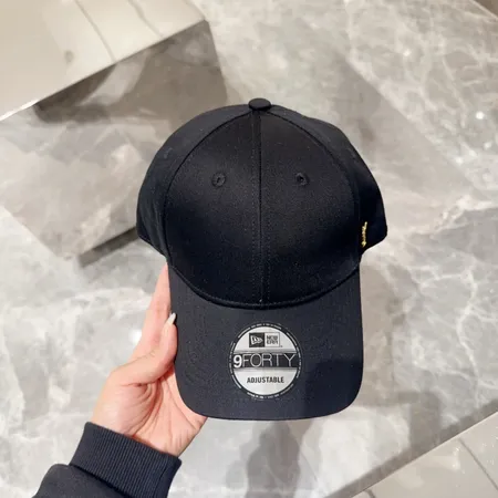 イブサンローラン 帽子