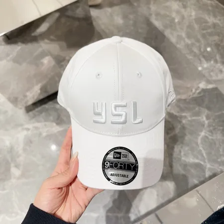 イブサンローラン 帽子