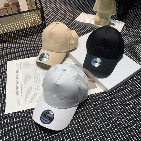 イブサンローラン 帽子