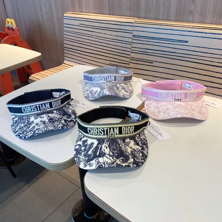 ディオール 帽子