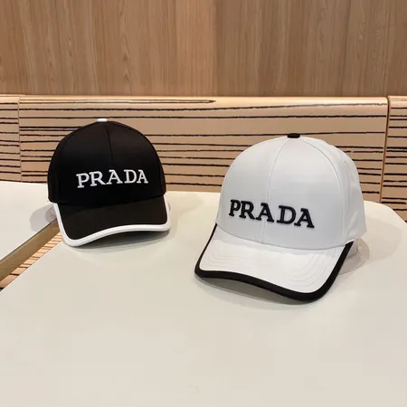 プラダ 帽子