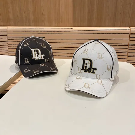 ディオール 帽子