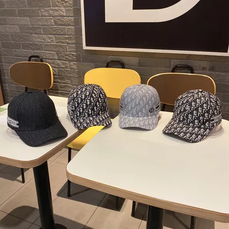 ディオール 帽子