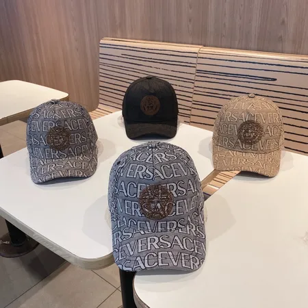 ヴェルサーチ 帽子