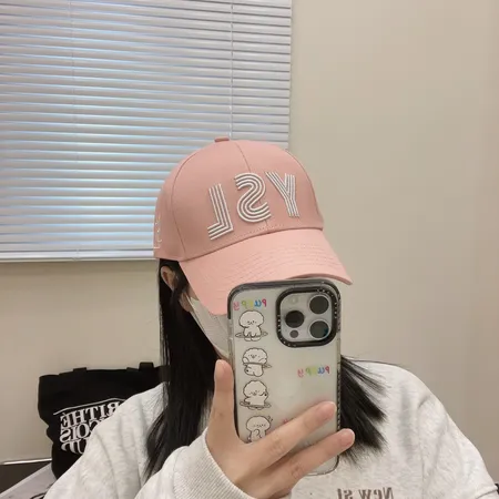 イブサンローラン 帽子