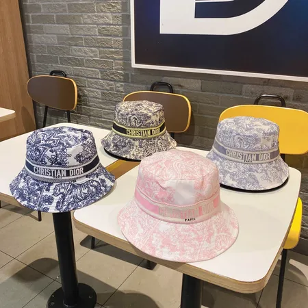 ディオール 帽子