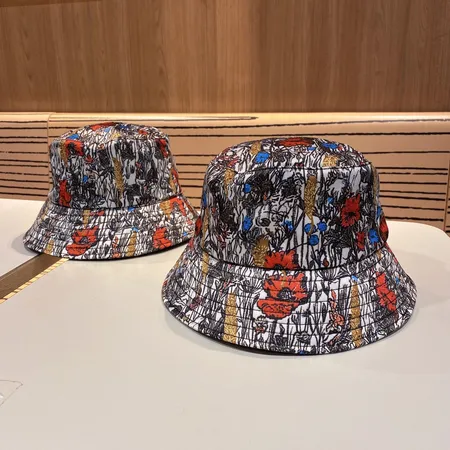 ディオール 帽子