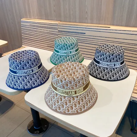 ディオール 帽子