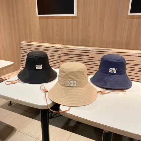 ミュウミュウ 帽子