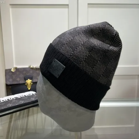 ルイヴィトン 帽子