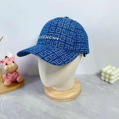 ジバンシィ 帽子