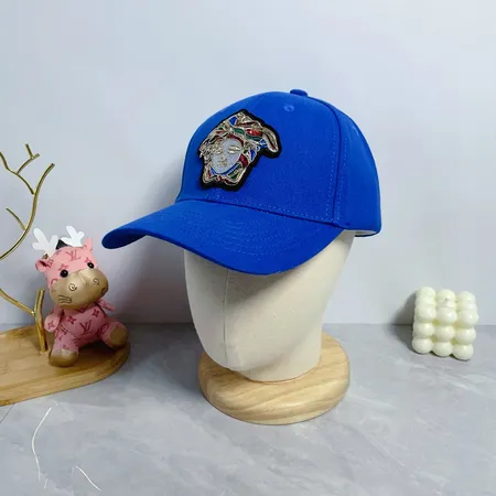 ヴェルサーチ 帽子