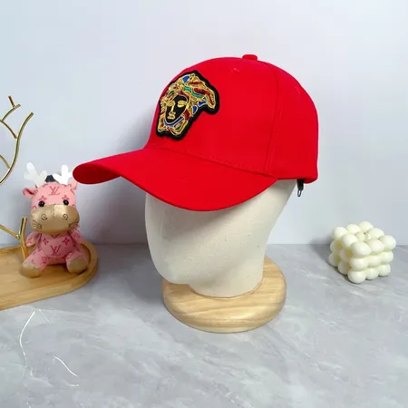 ヴェルサーチ 帽子