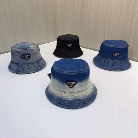 プラダ 帽子