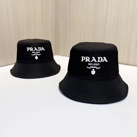 プラダ 帽子