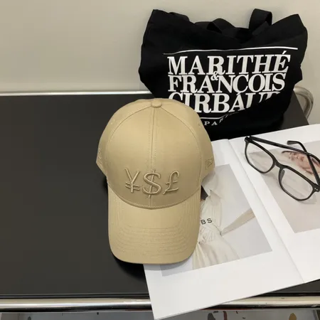 イブサンローラン 帽子