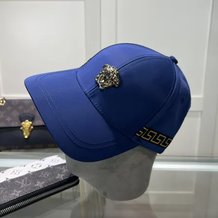 ヴェルサーチ 帽子