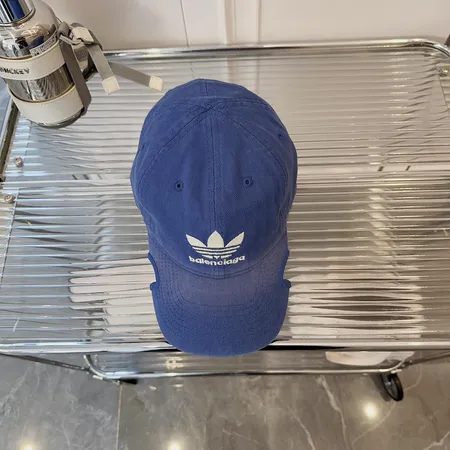 アディダス 帽子