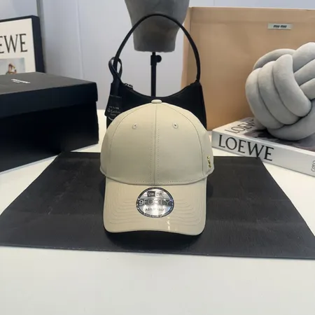 イブサンローラン 帽子