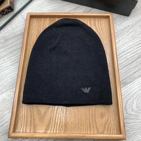 アルマーニ 帽子