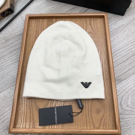 アルマーニ 帽子