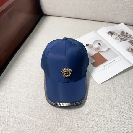 ヴェルサーチ 帽子