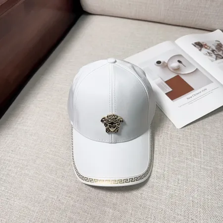 ヴェルサーチ 帽子