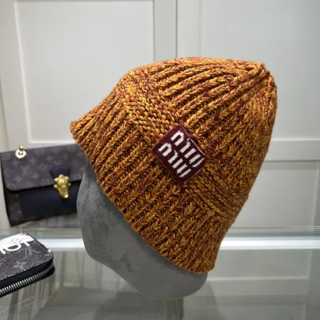 ミュウミュウ 帽子