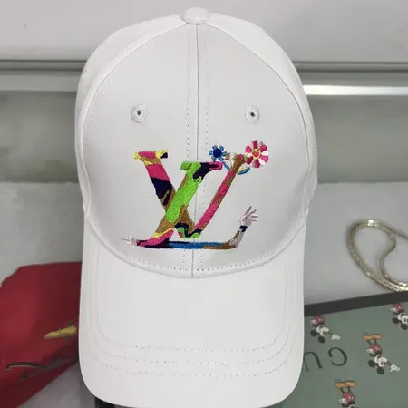 ルイヴィトン 帽子
