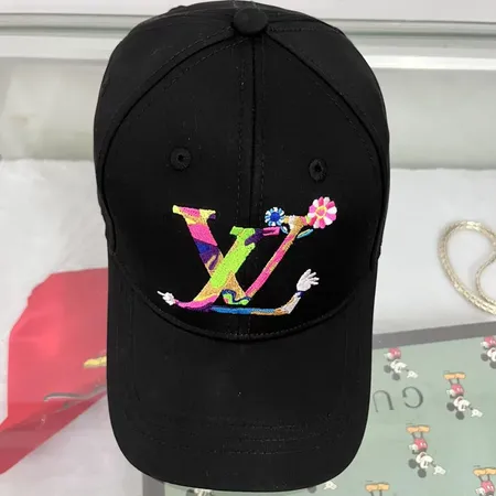 ルイヴィトン 帽子