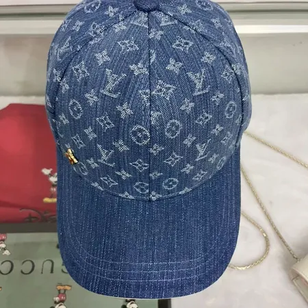 ルイヴィトン 帽子