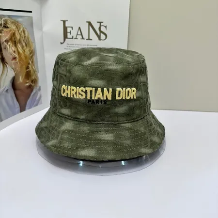 ディオール 帽子